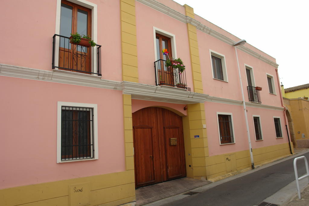 Pauli'S Holiday House Monserrato Exterior foto
